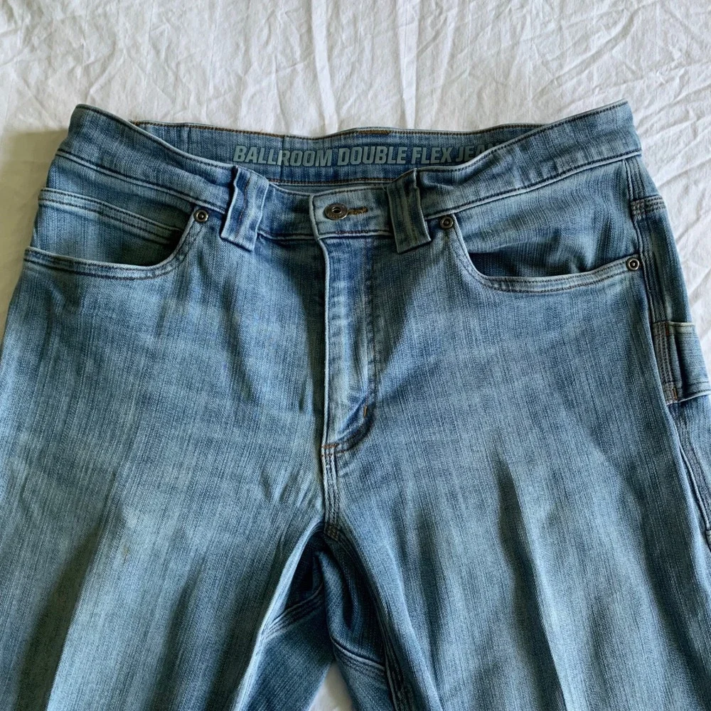Duluth 34x30 Ballroom Double Flex Jeans Light Blue Standard Fit Utility Workwear